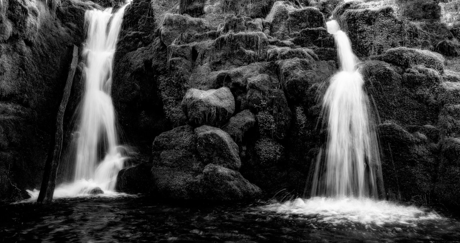 Venfordre A black and white photo of Veford falls Dartmoor England
